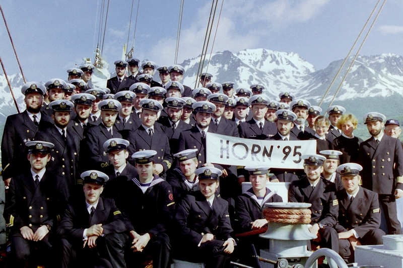 Załoga po opłynięciu Przylądka Horn